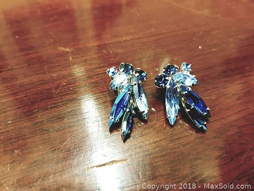 Lot #0015 (1 of 2)