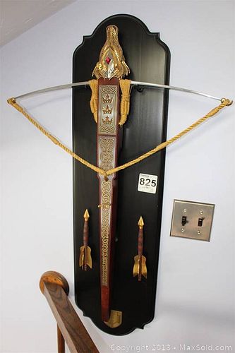 Lot #0825 (1 of 19)
