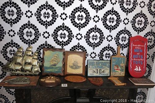 Lot #0052 (1 of 29)
