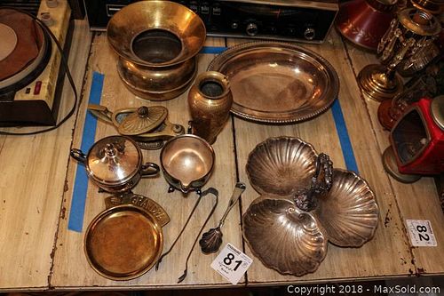 Lot #0081 (1 of 10)