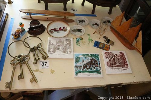 Lot #0087 (1 of 19)