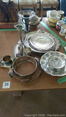 Lot #0028 (1 of 16)