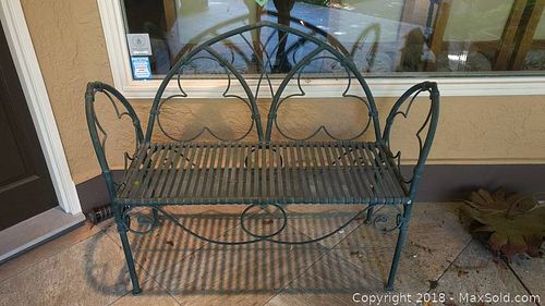 Lot #0080 (1 of 9)