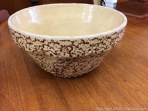 Lot #0070 (1 of 4)