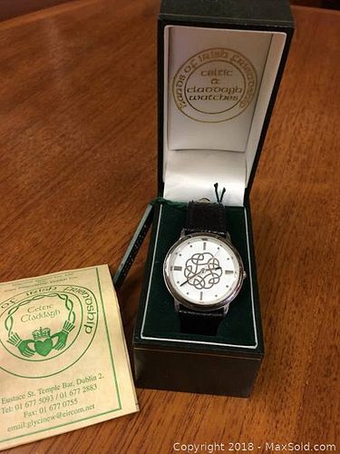 Lot #0075 (1 of 3)