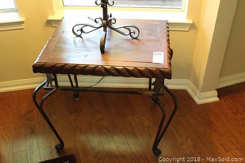 Lot #0375 (1 of 6)