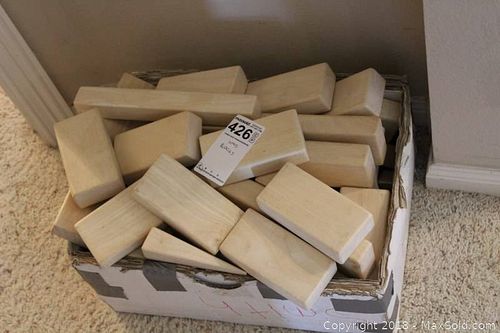 Lot #0426 (1 of 4)