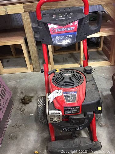Lot #0112 (1 of 11)