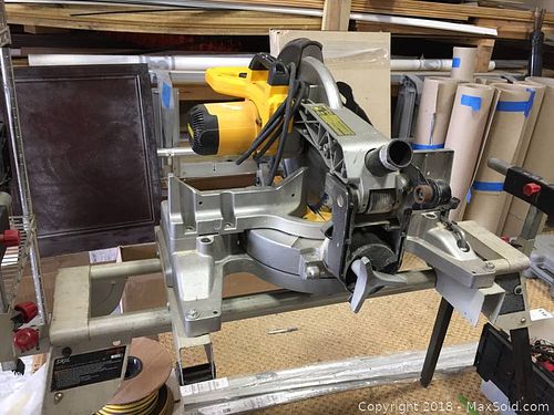 Lot #0115 (1 of 11)