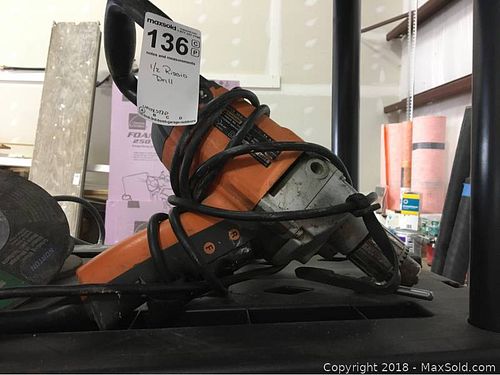 Lot #0136 (1 of 3)