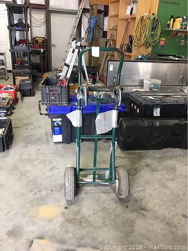 Lot #0159 (1 of 3)