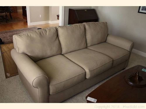 Lot #0274 (1 of 11)