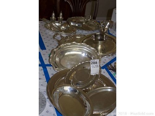 Lot #0288 (1 of 12)