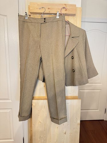 Lot #10 (1 of 7)