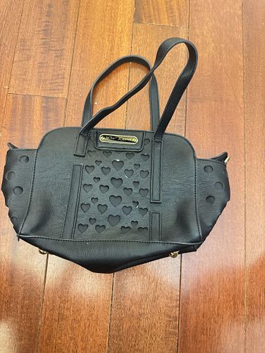 Lot #117 (1 of 4)