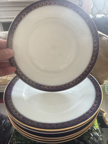 Lot #118 (1 of 4)
