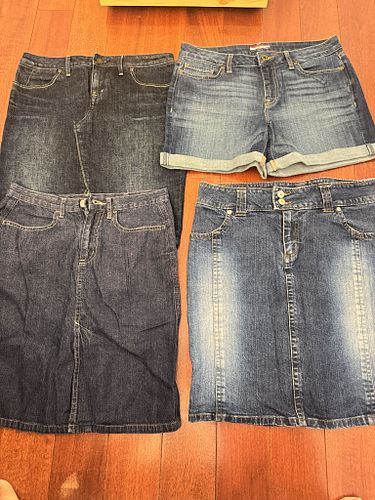 Lot #122 (1 of 4)