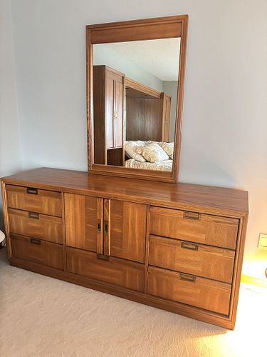 Lot #19 (1 of 14)