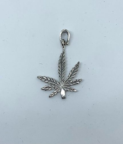 Lot #24 (1 of 4)