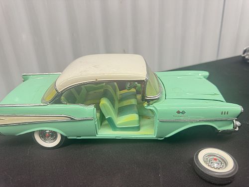 Lot #26 (1 of 6)