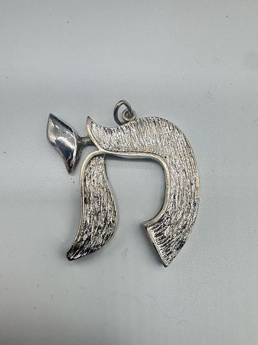 Lot #28 (1 of 4)