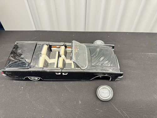 Lot #37 (1 of 6)