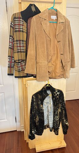 Lot #40 (1 of 12)