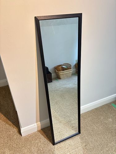 Lot #41 (1 of 8)