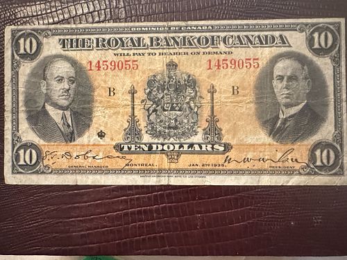 Lot #60 (1 of 4)