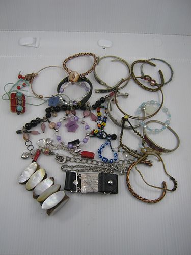 Lot #146 (1 of 8)