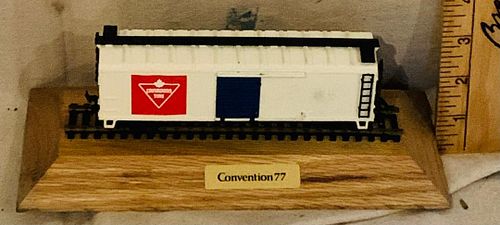 Lot #116 (1 of 4)