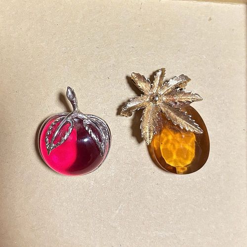 Lot #49 (1 of 13)