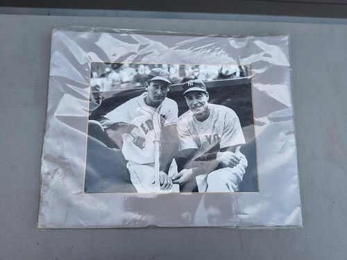 Lot #28 (1 of 4)