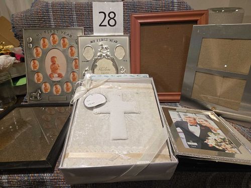 Lot #28 (1 of 9)