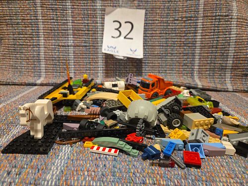 Lot #32 (1 of 6)