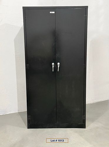 Lot #1013 (1 of 3)