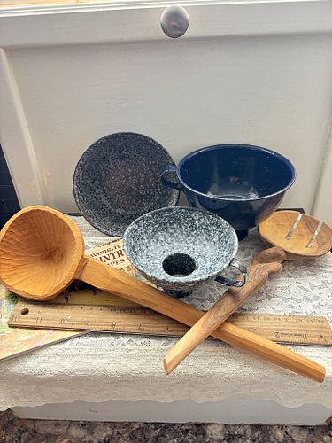 Lot #49 (1 of 8)