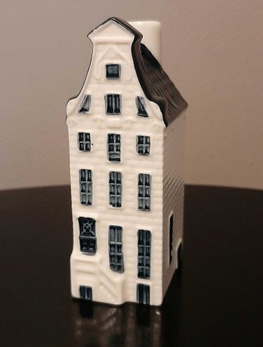 Lot #37 (1 of 10)