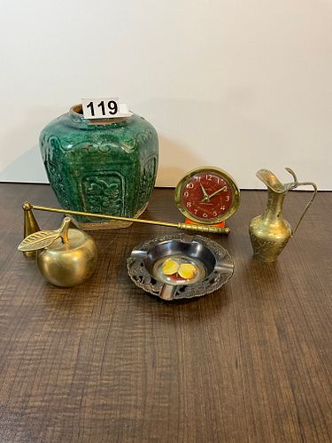 Lot #119 (1 of 8)