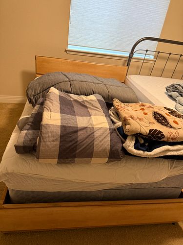 Lot #5 (1 of 6)