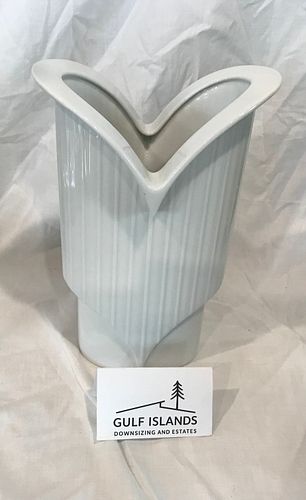 Lot #25 (1 of 3)