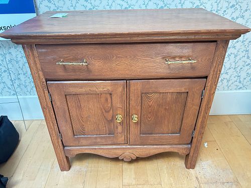 Lot #15 (1 of 8)