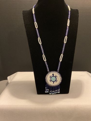 Lot #18 (1 of 8)