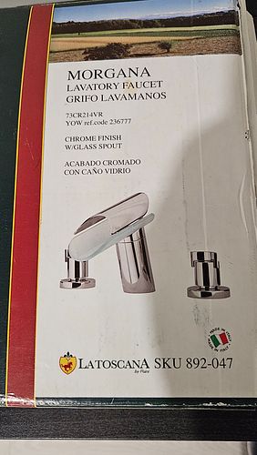 Lot #210 (1 of 7)