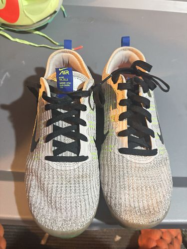 Lot #115 (1 of 7)