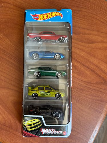 Lot #9 (1 of 4)