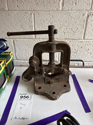 Lot #956 (1 of 6)
