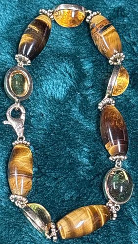 Lot #19 (1 of 20)