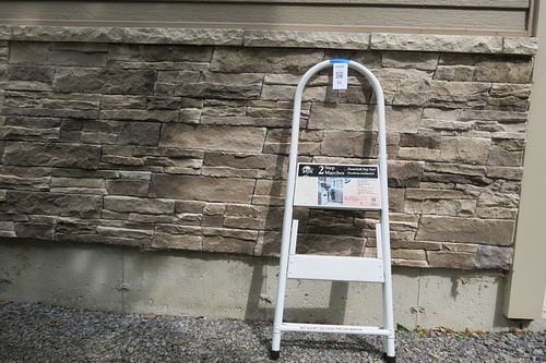 Lot #33 (1 of 5)