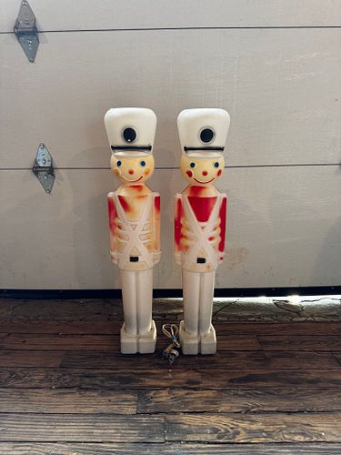 Lot #120 (1 of 7)